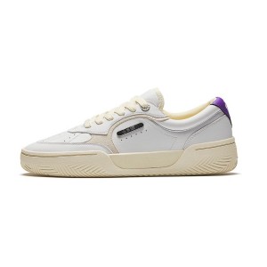 Kyrie Irving KAI Tribe Casual Shoes - White