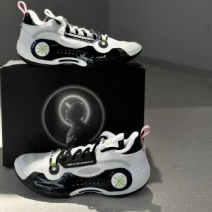 Way Of Wade 10 "Panda" Men's Low Basketball Game Shoes