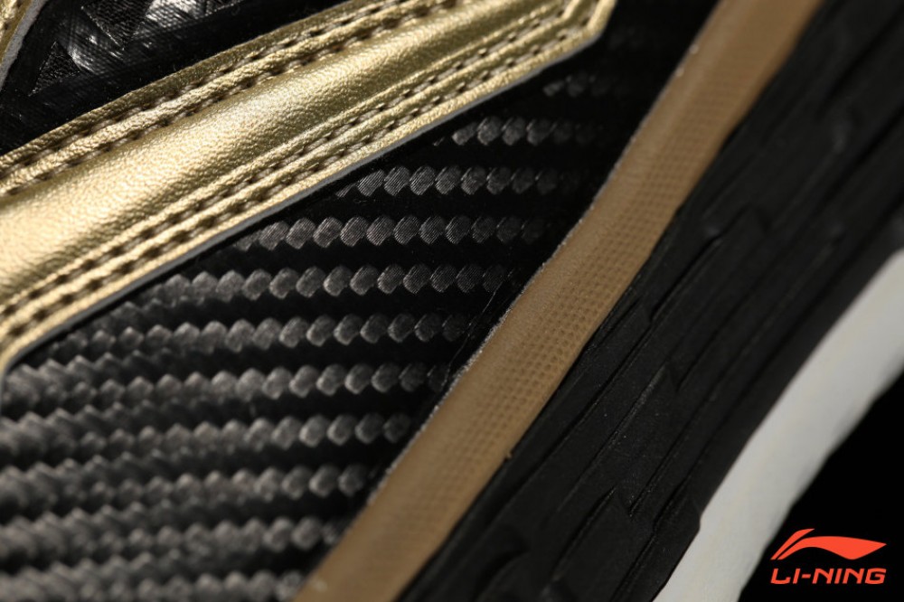 Li Ning WoW4 Wade Fission 2.5 Tuff "Black Gold"