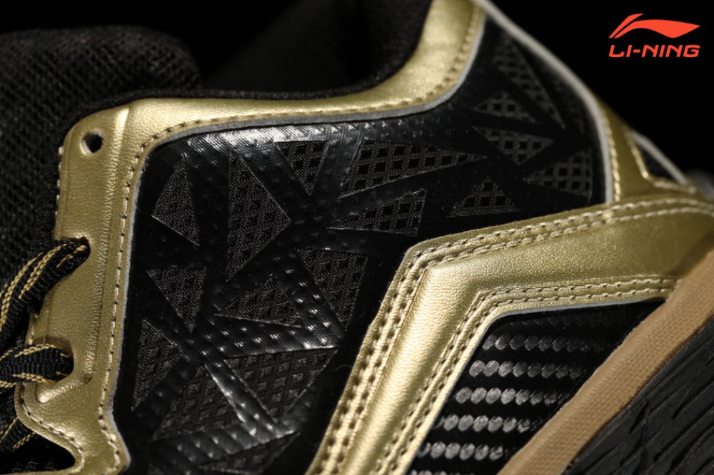 Li Ning WoW4 Wade Fission 2.5 Tuff "Black Gold"