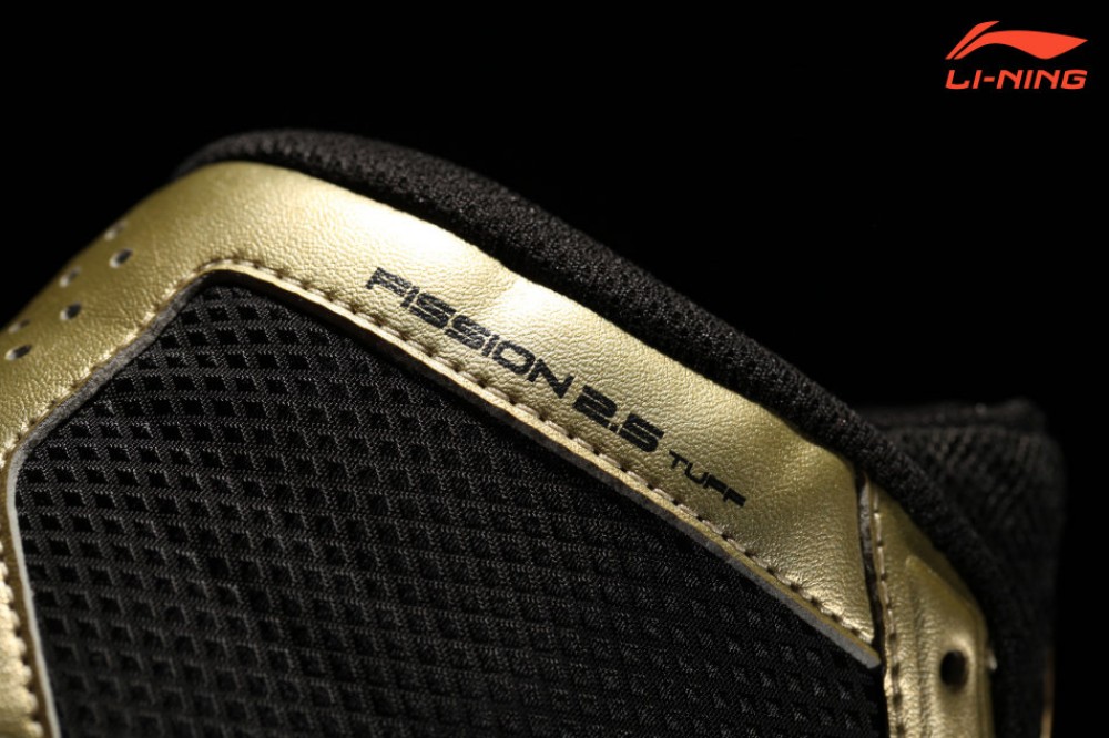 Li Ning WoW4 Wade Fission 2.5 Tuff "Black Gold"