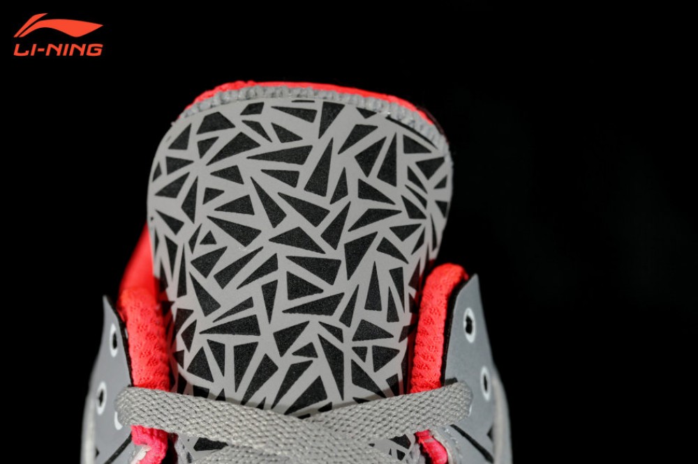 Li-Ning WoW4 Way of Wade 4 Birthday
