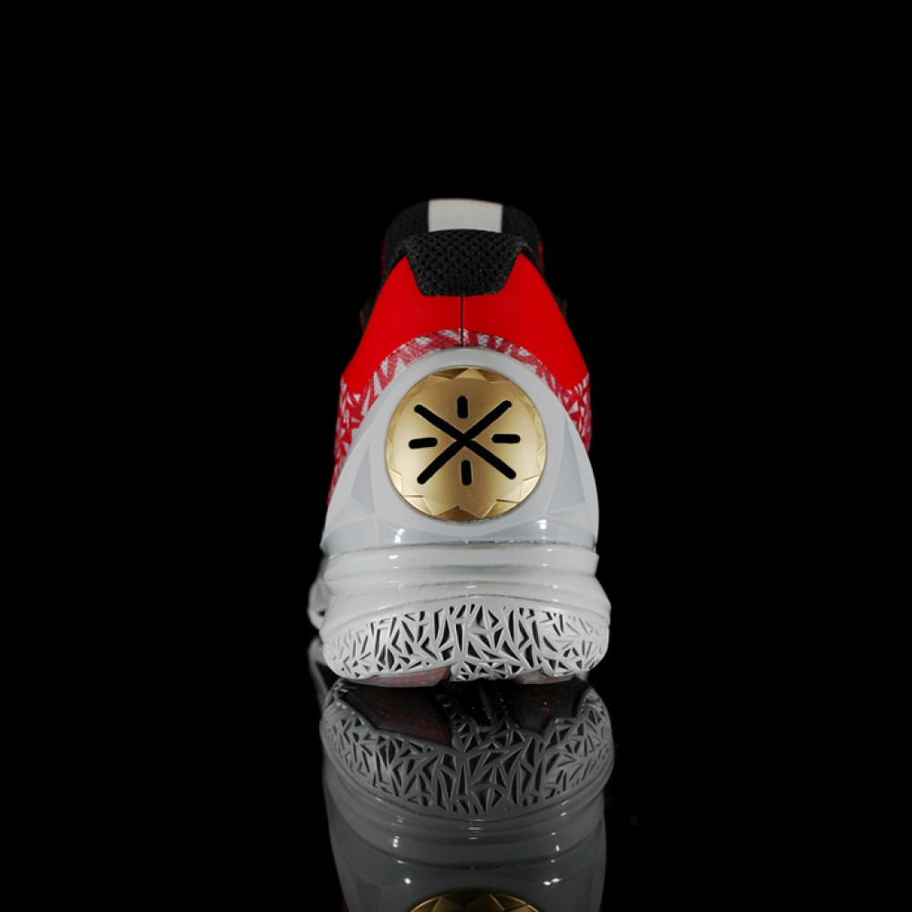 Li-Ning WoW Way of Wade 4 "Lucky 13" SE