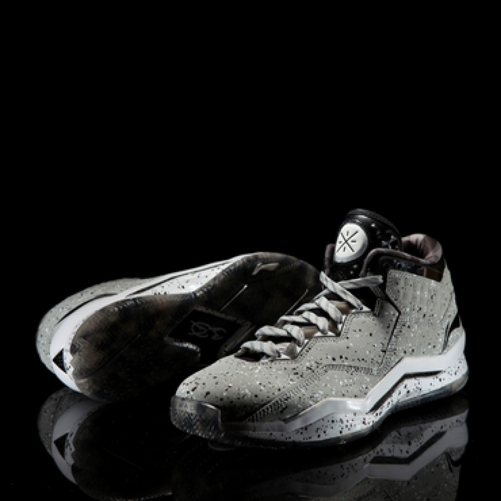 Li Ning WoW 3.0 Way of Wade 3 "Grey Boy"-Cool Grey/Black/White
