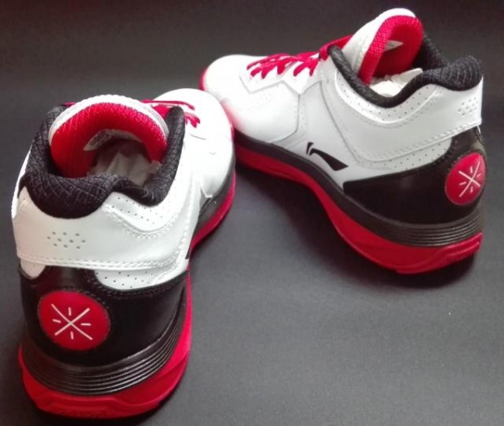 Li-Ning WoW4 Wade All City 4 "Overtown"
