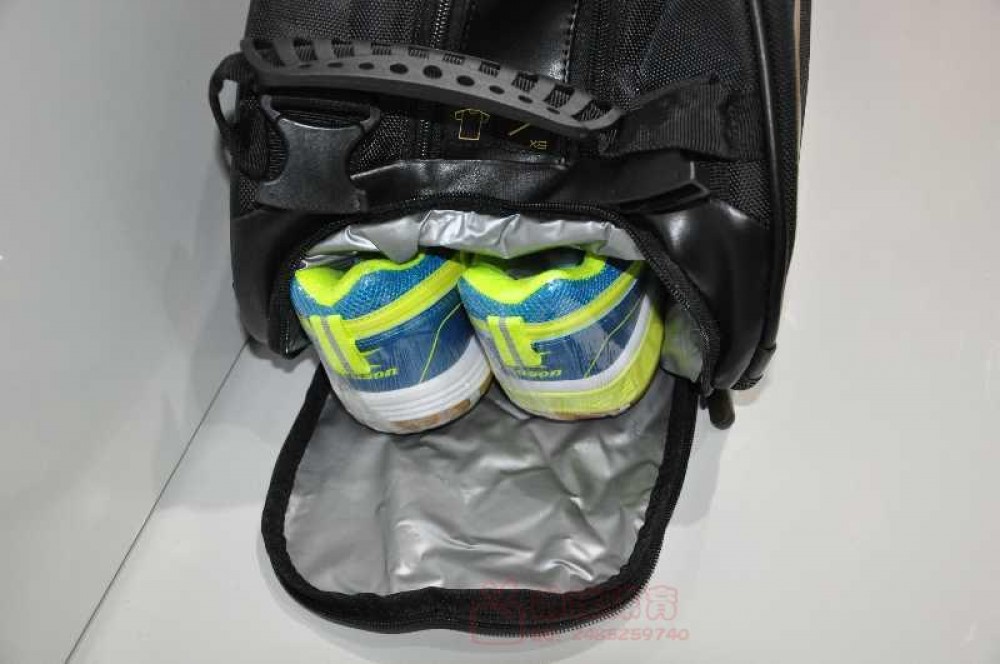 Li-Ning Chen Long Mens Racket Bag | Single Shoulder 6 Racquet Bag