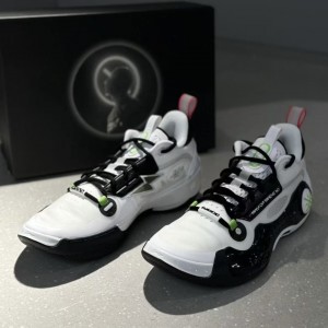 Way Of Wade 10 "Panda" Men's Low Basketball Game Shoes